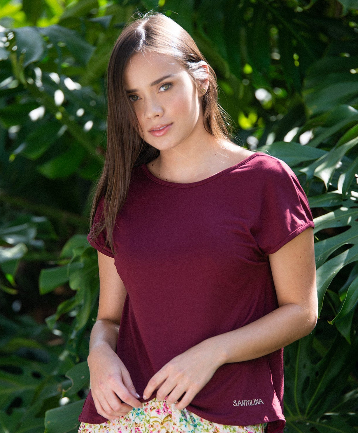 Camiseta espalda V vino santolina-9872